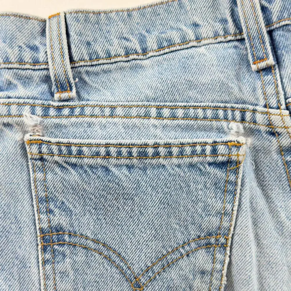 Vintage Levi's 505 Classic Fit Light Wash Jeans Size 29x30